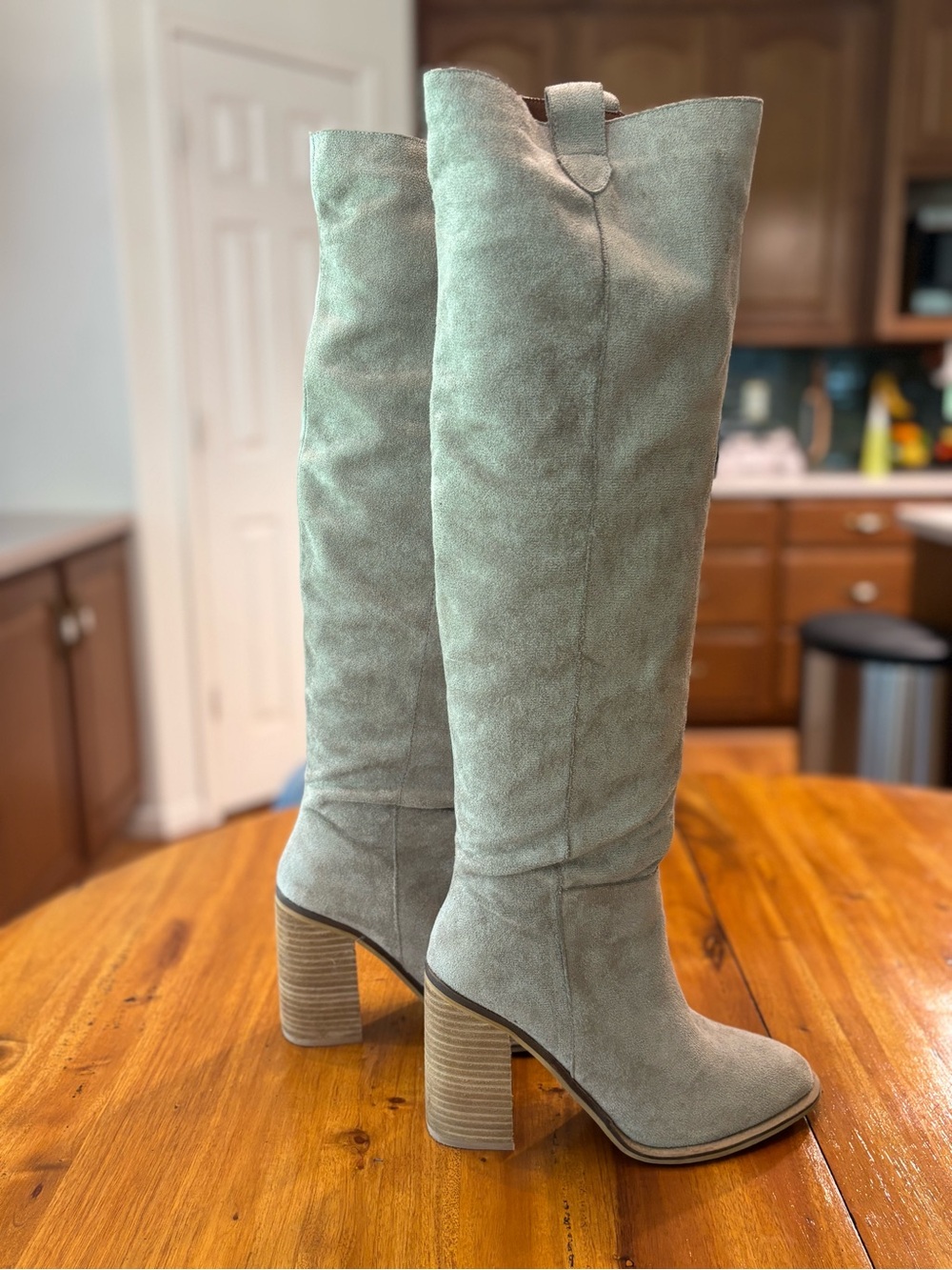 Mi.iM Over-the-Knee Suede Boots in Light Gray with Block Heel